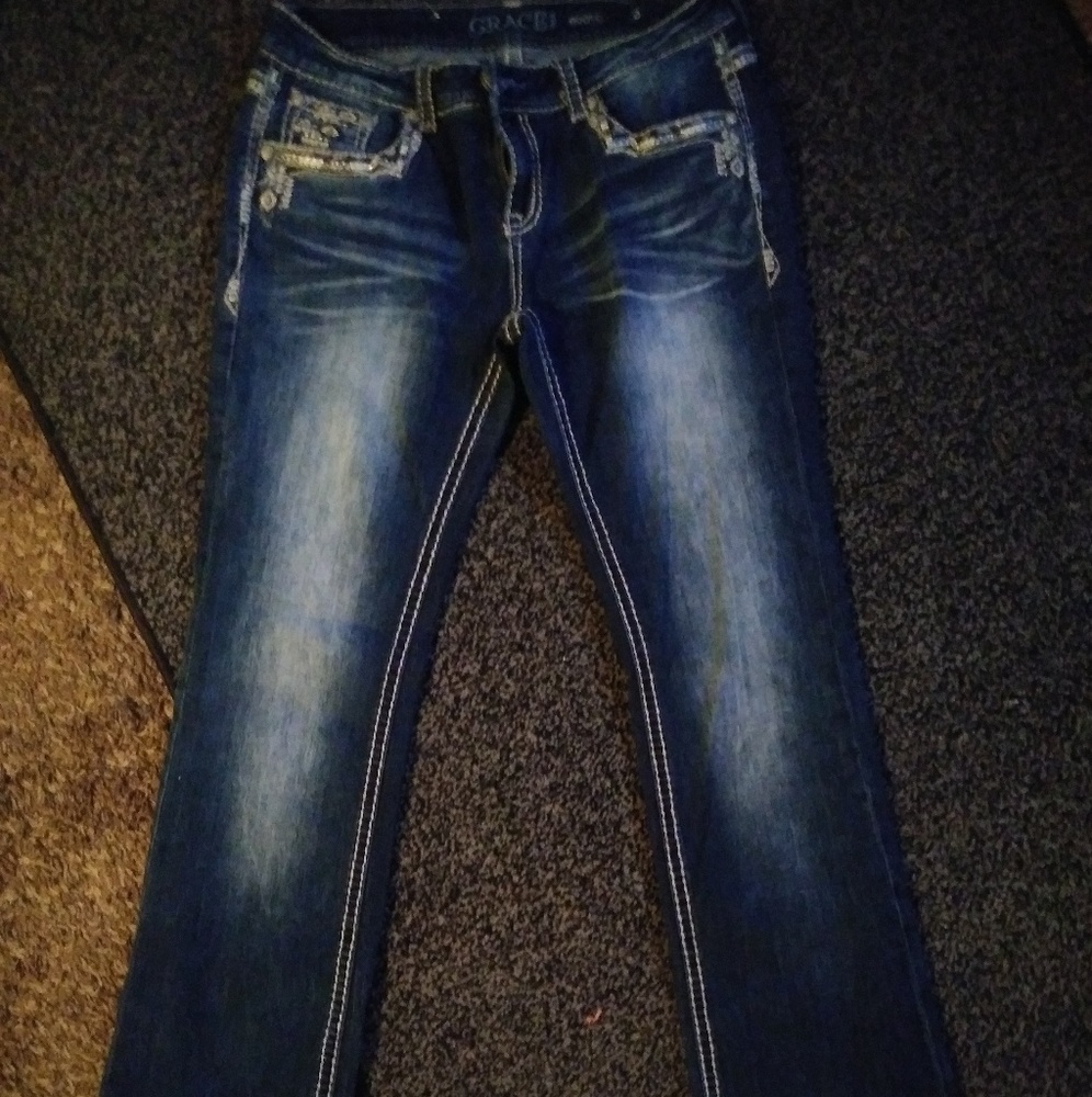 Grace in La jeans size 30
